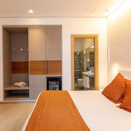 Aurora Otel 4*