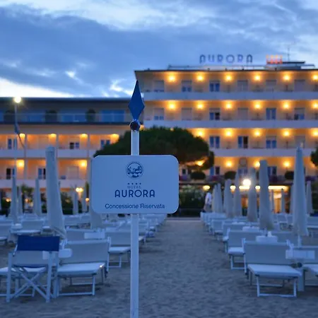 Aurora 4*
