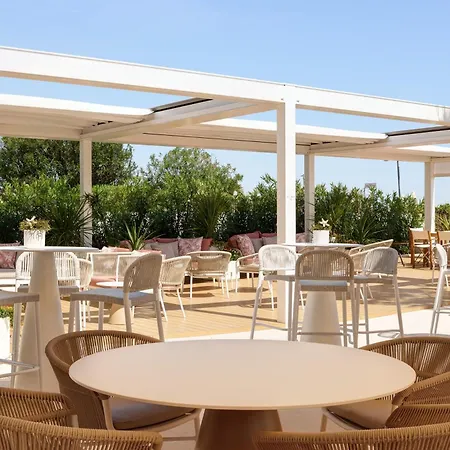 Aurora Otel 4*
