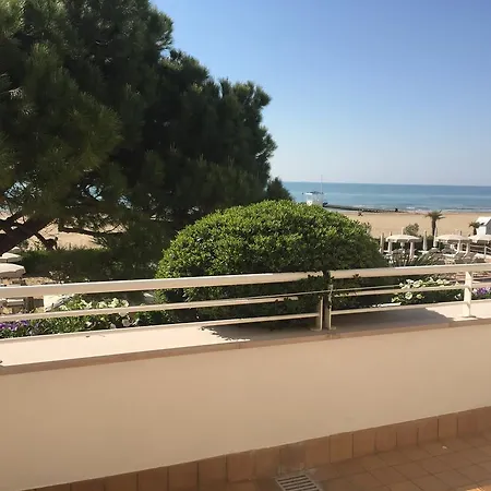 Aurora Otel